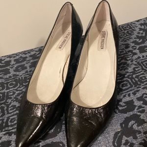 Steve Madden black leather "shake up" heels, size 10M
